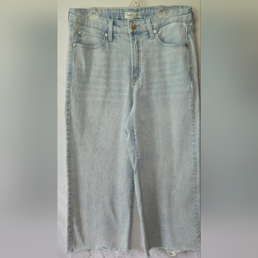 OAT New York Wide Leg Crop Raw Hem Light Wash Denim Jean Size 8/29